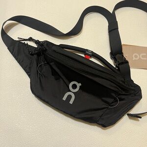 On Waist Pack 2L Lite crossbody bag waist bag